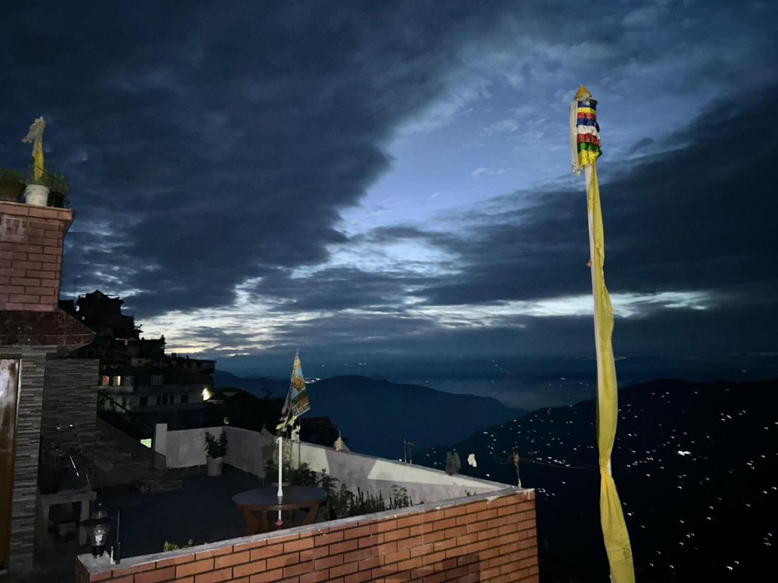 Murmincho Homestay ดาร์จีลิง ภายนอก รูปภาพ